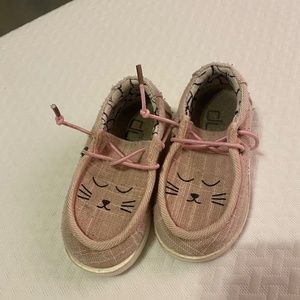 Toddler hey dudes size 5.5